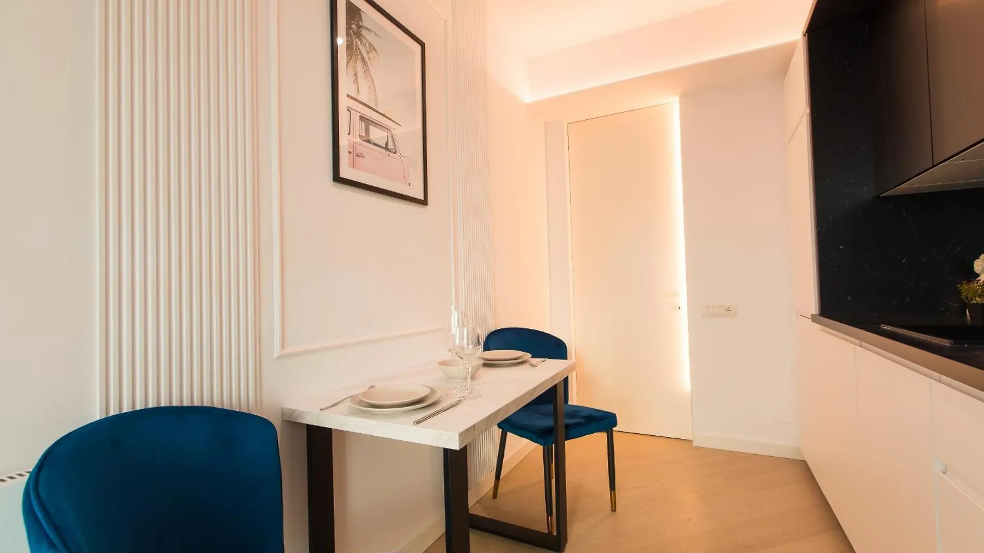 Apartment Modern Studio With Balcony In Cortina North Voluntari Romania