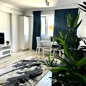 Rose 4 Elegant In Pipera With Underground Parking & Self Check In Apartament